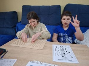 Edmlro5-