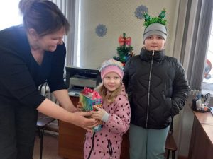 b663cdc7-5c19-4f46-9ca5-f5d04fee6554